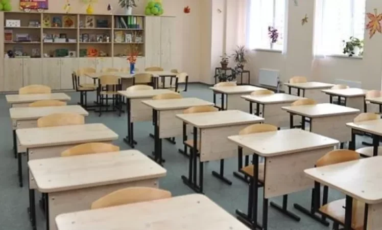 Ինչո՞ւ Լոռու մարզի դպրոցների տնօրենները չեն մասնակցել «Քաղաքացու օրվա» տոնակատարությանը. նրանցից բացատրութուն են պահանջել