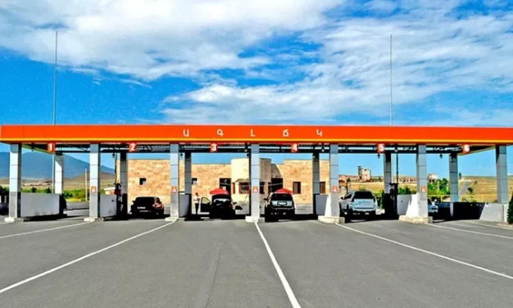 Discover: Car Owners in Tavush Region Express Discontent Over Gas Prices and Charging Quality
