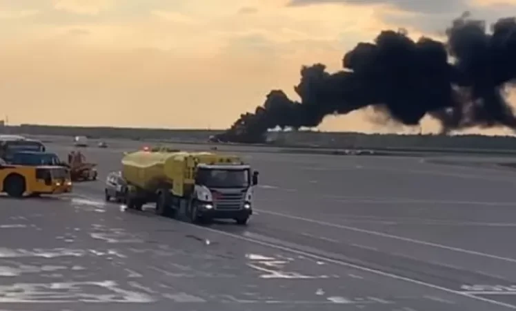VIDEO: 10 People Killed in Airplane Landing Fire