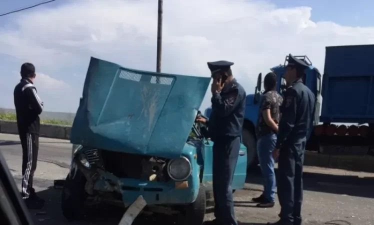 Բախվել են Mercedes-ները, Toyota-ն, Hyundai-ը և Ջորին. կան վիրավորներ