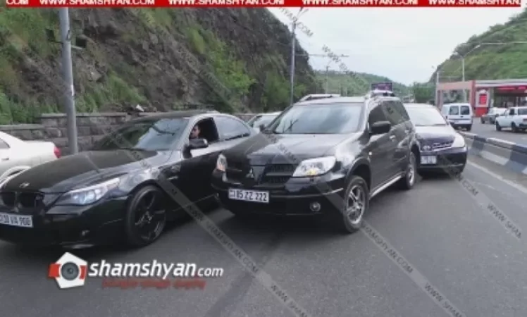 6 մեքենայի մասնակցությամբ ավտովթար՝ Մյասնիկյան պողոտայում. Shamshyan com