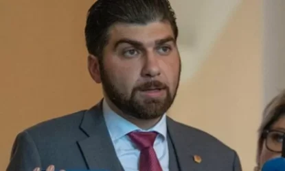 Հաշվի առնելով  դատական իշխանության նկատմամբ անվստահության հարցը՝ որոշել եմ. Սանասարյան