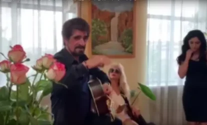 Վերջին զանգի առիթով Ձախ Հարութն անակնկալ այցելել է Նոր Արեշի իր հարազատ դպրոց