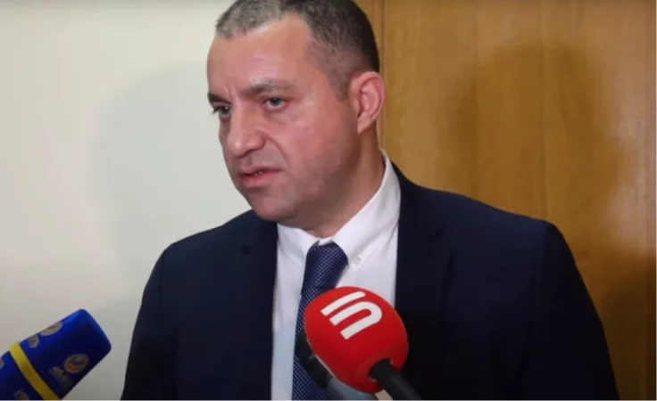 Ինչու են իրավապահները «մտել» Էկոնոմիկայի նախարարություն․ հարց՝ Վահան Քերոբյանին