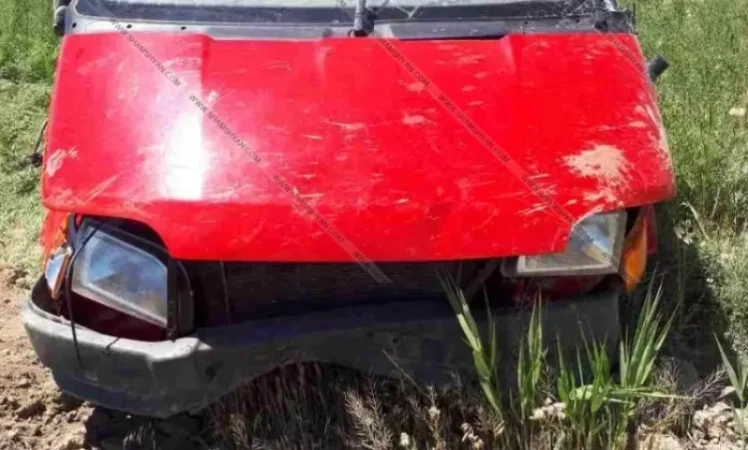 Մեքենան դուրս է եկել Երևան-Երասխ ավտոճանապարհից ու շրջվելով հայտնվել դաշտում