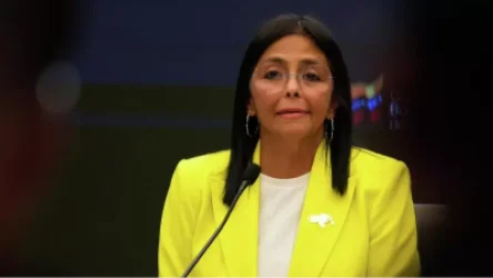 Վենեսուելայի բանակը հավատարմության երդում է տվել նախագահ Ռոդրիգեսին