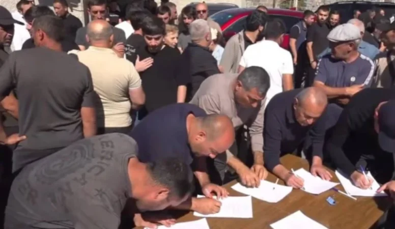 Ստորագրահավաք Փարաքարում. Ախտոյանների հարցը կհասնի կառավարություն