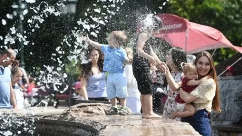 Մոսկվայում եղանակային վտանգի «նարնջագույն» մակարդակ է հայտարարվել. Տարերային աղետների սպառնալիք կա