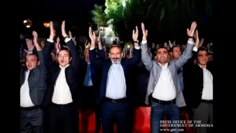 KP Supporters Celebrated the Results of Abovyan Elections from a Restaurant