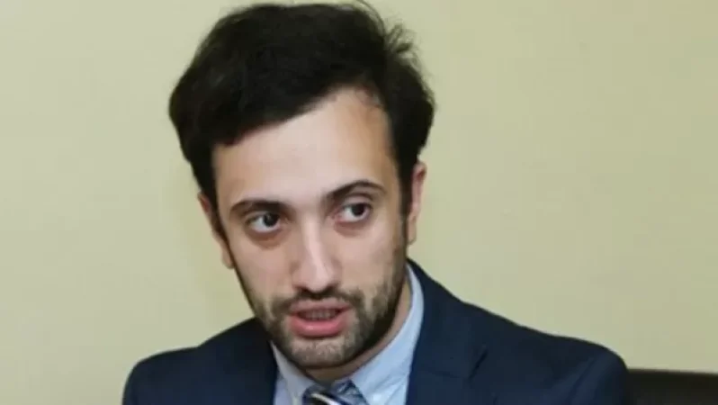 Ալեն Սիմոնյանը 5 անհեթեթ վարկած ասեց. Դանիել Իոաննիսյան