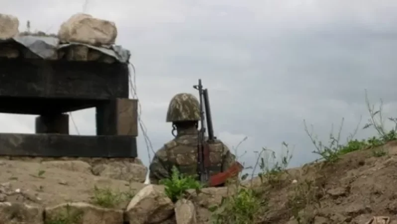 Առաջնագծում նկատվում է ադրբեջանական անօթաչու թռչող սարքերի և ռազմական ավիացիայի թռիչքների աճ