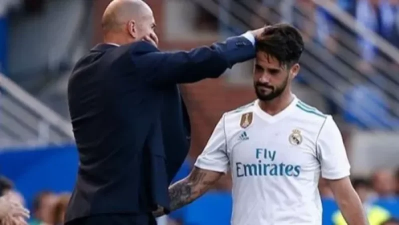 Zinedine Zidane and Isco Robbed in Madrid