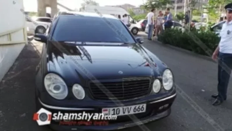 Կին վարորդը BMW-ով բախվել է Mercedes-ին, կանչել ընկերներին, Mercedes-ի վարորդը դիմել է փախուստի և վրաերթի ենթարկվել