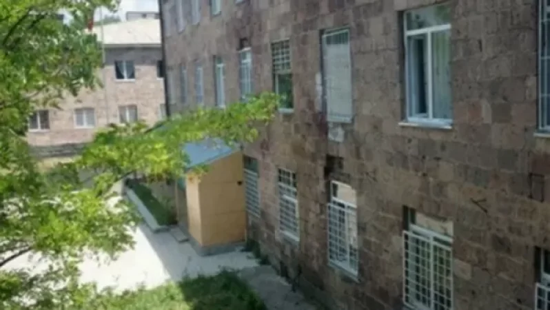 Ժամկետանց դեղեր՝ «Ձորակ» կենտրոնում․ ինչ խախտումներ են եղել. Ժողովուրդ