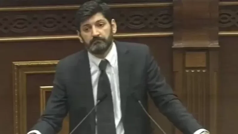 Պարոն Պետրոսյանը այնքան է կրկնել, որ դեմ է իմ թեկնածությանը, որ տպավորություն է, թե կողմ է. Վահե Գրիգորյան