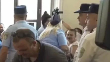 ՏԵՍԱՆՅՈՒԹ. Միջադեպ. Քոչարյանի գործով դատական նիստից մի կնոջ ուժով հեռացրին