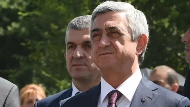 Former Officials Did Not Greet Serzh Sargsyan