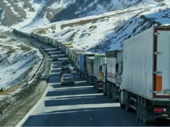 Լարսը փակ է բոլոր տեսակի տրանսպորտային միջոցների համար