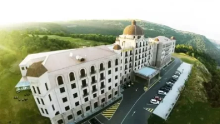 Ծաղկաձորի «Գոլդեն Փելիս» հյուրանոցը պետությանը նվիրելու հարցում իրավական խնդիր չկա. Նարեկ Բաբայան