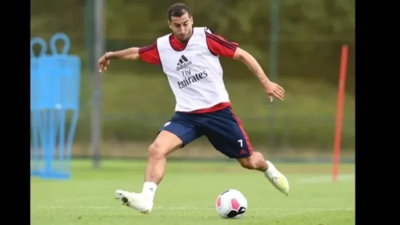 PHOTOS: Mkhitaryan Resumes Training with Arsenal