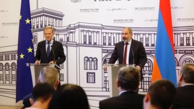 Տուսկը հայերեն գրառում է կատարել Հայաստան այցի մասին