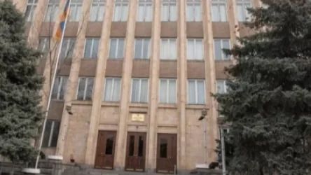 ՍԴ-ն որոշել է կասեցնել Քոչարյանի գործով վարույթները և դիմել ՄԻԵԴ ու Վենետիկի հանձնաժողով