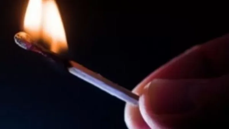 Արմավիրում մի կին փորձել է բենզին լցնել ամուսնու սիրուհու վրա, բայց ինքն է տուժել․ Սպուտնիկ Արմենիա