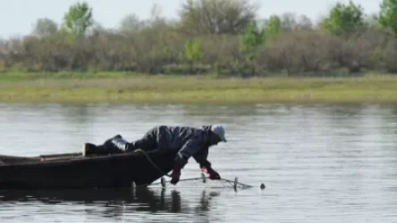 «Փաստ». Նորանոր «իջեւաններ», ձկնորսության արգելքի պատճառով ծովագյուղցիները ճանապարհ կփակեն
