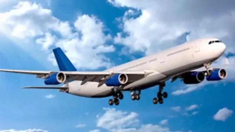 Drone Approaches Boeing 737 Near Zvartnots Airport
