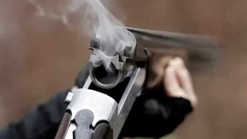 Մրգաշատի դաշտերում 29-ամյա քաղաքացին զենքի հետ անզգույշ վարվելով՝ վնասել է ինքն իրեն