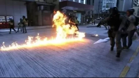 Հոնկոնգում կրկին թեժ է. ոստիկանությունը արցունքաբեր գազ է կիրառել