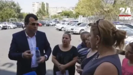 Երևանի Աղյուսագործների բնակիչները, որոնք զրկված են կոյուղագծից, Կենտրոն ոստիկանության մոտ են