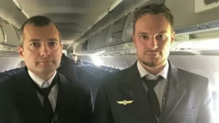 Պուտինը կոչումներ է շնորհել վթարված ինքնաթիռը բարեհաջող իջեցրած օդաչուներին