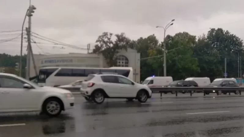 Մոսկվայում զբոսաշրջային ավտոբուս է վթարվել․ կա 15 տուժած