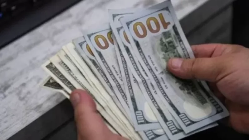 Դավիթաշենի բնակիչը բանկում կեղծ 100 դոլարանոց է ներկայացրել