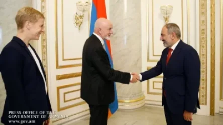 Վարչապետ Նիկոլ Փաշինյանը հանդիպել է «RyanAir» ընկերության կոմերցիոն տնօրենի հետ