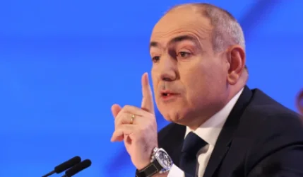 Մեր ժողովրդի էդ ցիկլիկությունը խելագարվելու է․ մենք պատմությունը գիտենք մենակ կենացի մակարդակի․ Փաշինյան