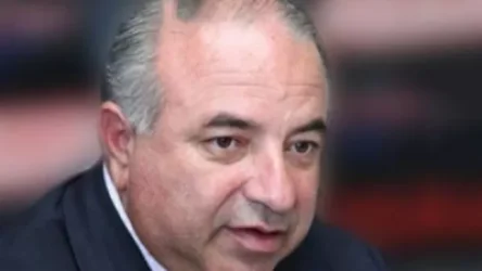 Արագած Ախոյանը Մայր Աթոռից 518 մլն դրամ բռնագանձելու պահանջ է ներկայացրել դատարան