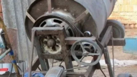 58-ամյա տղամարդը էլեկտրական զոդման սարքով աշխատելիս ընկել է բետոնե խառնիչի մեջ եւ մահացել