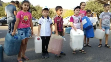 ՏԵՍԱՆՅՈՒԹ. Փակ ճանապարհ. քաղաքացիները բողոքում են խմելու ջրի բացակայությունից