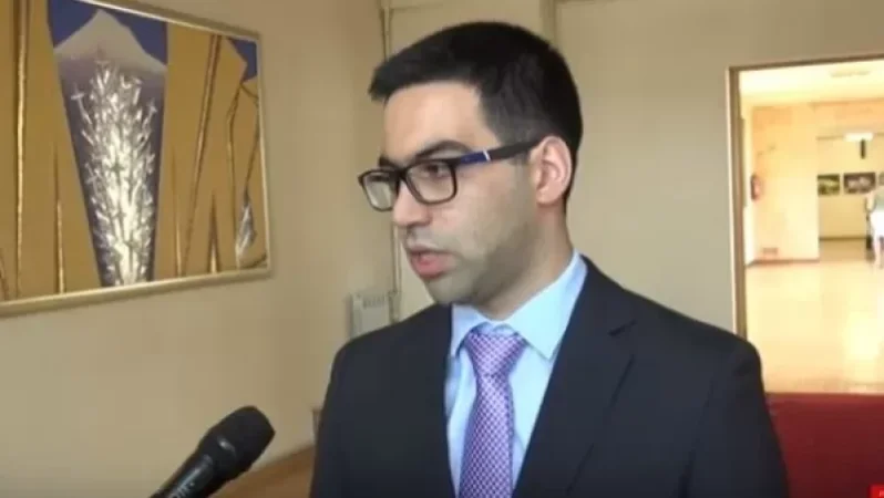 Պաշտոնյաների ուսանող երեխաների վարձերը և արտասահմանյան հանգստի ծախսերը նույնպես հայտարարագրվելու են. Բադասյան