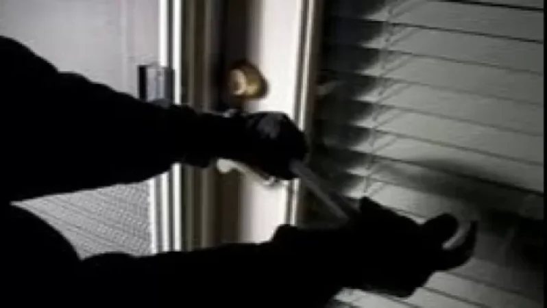 Video: Georgian and Armenian Burgle House in Haghartsin Village