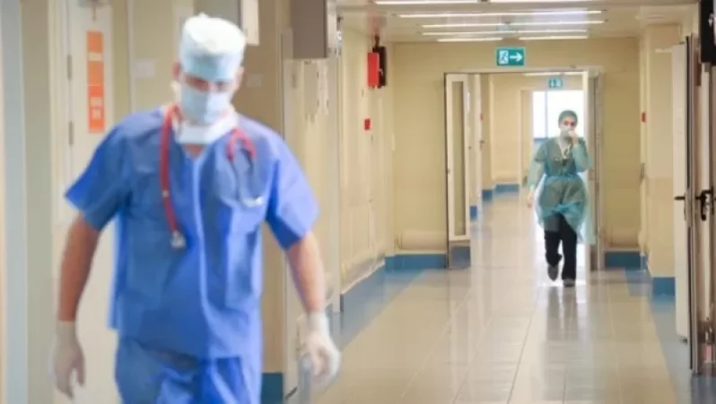 ԹԱՐՄԱՑՈՒՄ. Բաթում մեկնող միկրոավտոբուսի վթարի հետևանքով կա 16 տուժած՝ 4-ի վիճակը ծայրահեղ ծանր է