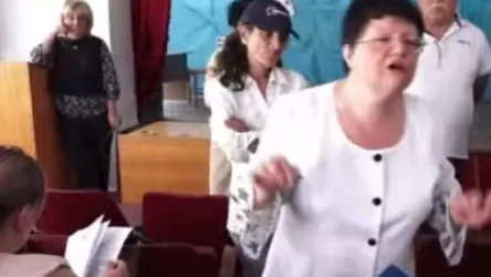 Բողոքի ակցիա Երեւանի թիվ 16 հատուկ դպրոցում