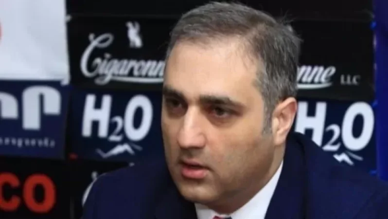 Ցավոք, սա մեկն է բազում անհեթեթություններից, որ այս իշխանությունն իրեն թույլ է տվել. Մարտիրոսյանը` Վանեցյանի հրաժարականի մասին