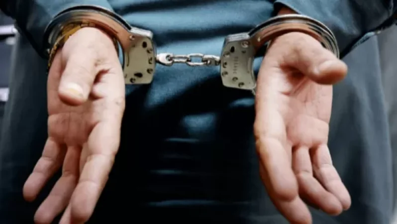 Ձերբակալված` ՔԿՀ պետի կաշառք ստանալուն օժանդակելու կասկածանքով