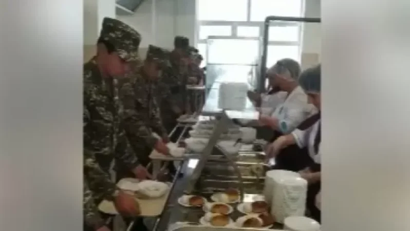 Video: This Military Unit Had Breakfast for the First Time Under the New System, Says Prime Minister