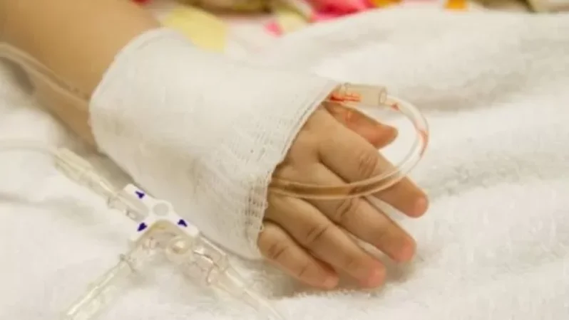 Երեխան սկսել է շնչել ինքնուրույն. 6-րդ հարկից ընկած երեխայի մոտ դրական շարժ կա