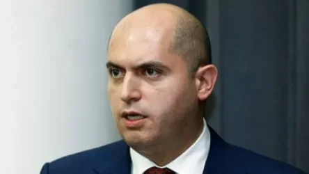 Ողորմելի եք և գարշահոտ․ Աշոտյանը՝ իր մասին մամուլում հրապարակված լուրերի վերաբերյալ