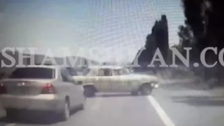 ԲԱՑԱՌԻԿ ՏԵՍԱՆՅՈՒԹ՝ Газ 2411-ի և Mercedes-ի բախումը